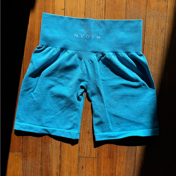NVGTN Pants - SEAMLESS PRO SHORTS